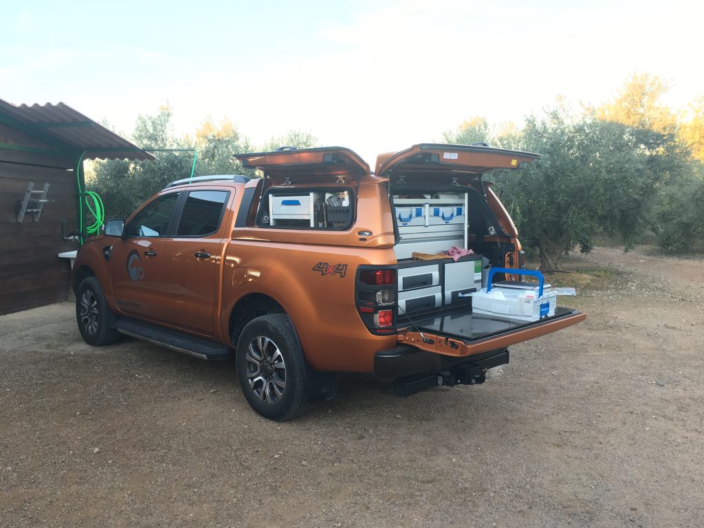 Ford Ranger Hardtops: Premium Canopy - 3 Door Alarm - Central Locking