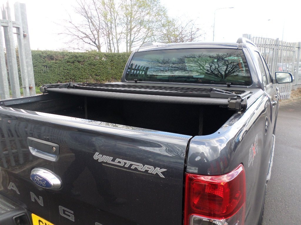 Ford Ranger Tri-fold Cover - Pegasus 4x4