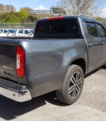 mercedes-x-class-electric-side-steps-2