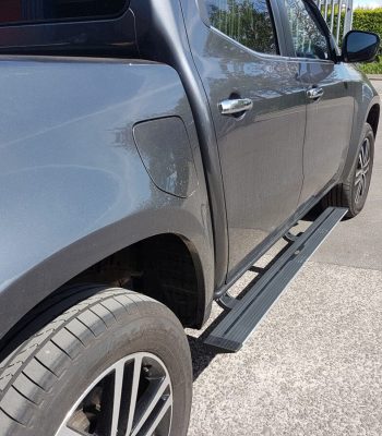 mercedes-x-class-electric-side-steps-6